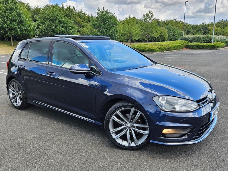VOLKSWAGEN GOLF 2.0 TDI BlueMotion Tech R-Line Edition Euro 6 (s/s) 5dr